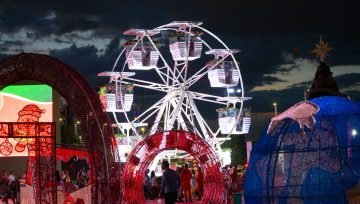 Natal do Bem 2025 transforma o Centro Cultural Oscar Niemeyer em um dos maiores espaços de lazer e celebração natalina do país (Foto: Diego Canedo)
